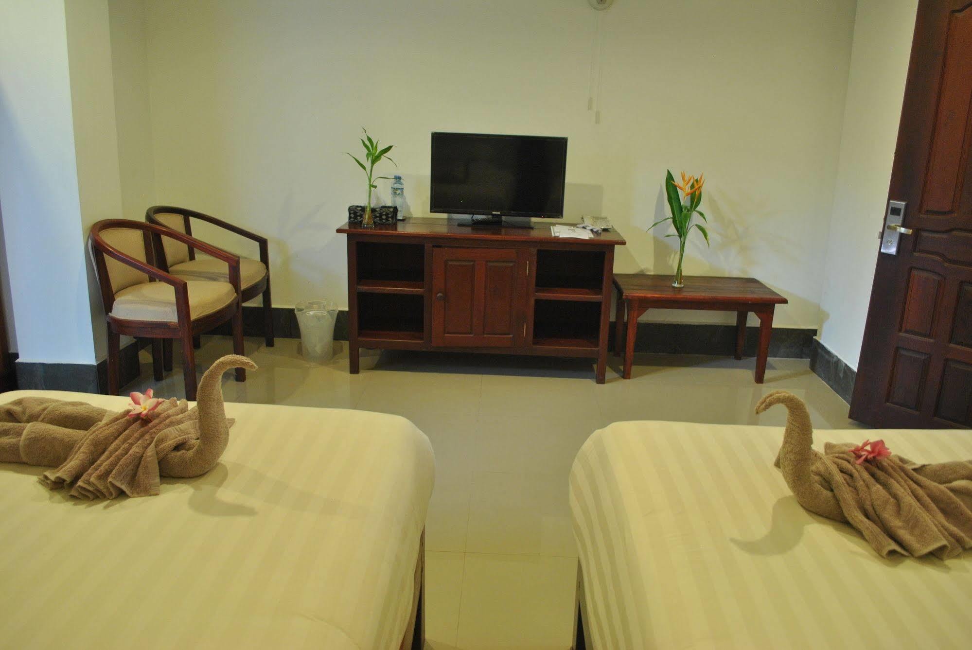 Silver Naga Hotel Ванг-Виенг Экстерьер фото